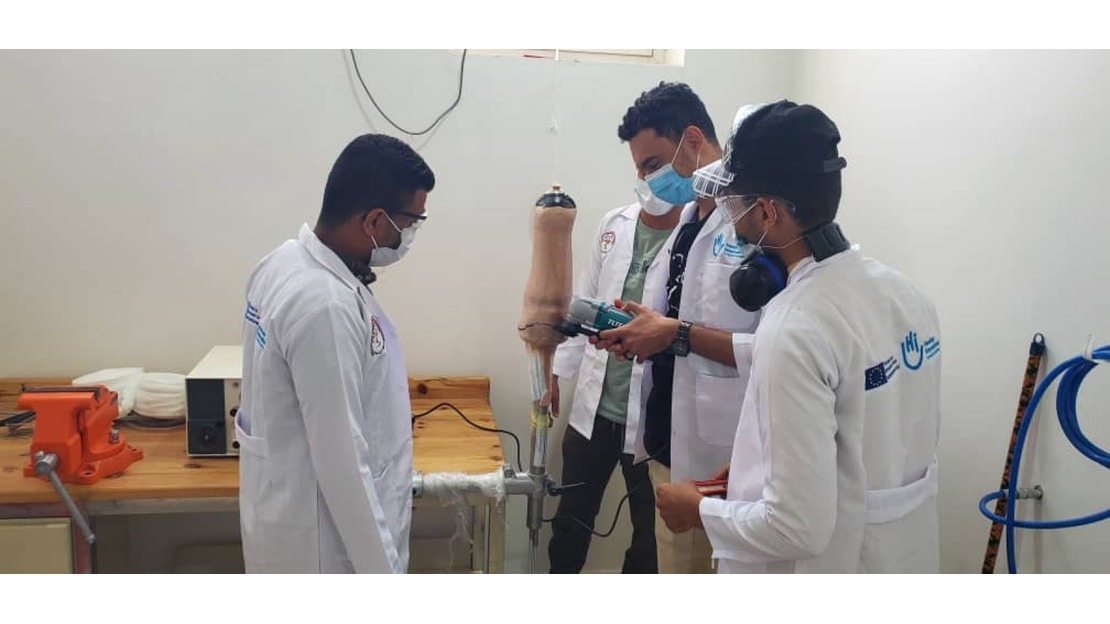 A custom-made prosthesis is produced at the Hodeidah rehabilitation center, enabling beneficiaries to regain their independence and mobility. 